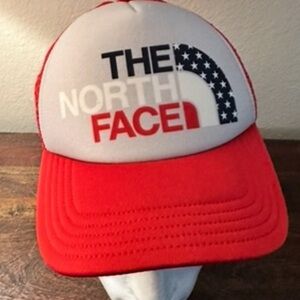 The Notrth‎ Face NWT hat